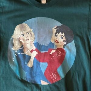 Dallas tee in deep green featuring the Carringon women